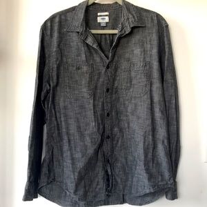 Men’s long sleeve button down
